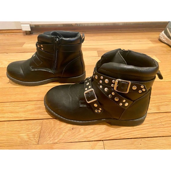 Girls Black Booties - Picture 1 of 4